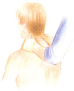 Sujeta uno de los hombros para que el torso no se incline. Agarra la carne de la parte posterior del cuello entre el pulgar y el índice y amasa con fuerza. Ves arriba y abajo desde la base del cráneo hasta los hombros. 